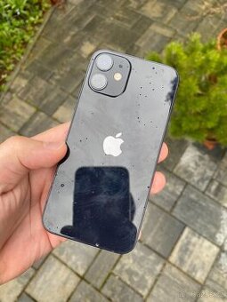 iPhone 12 Mini 128Gb lehce opotřebený - 1