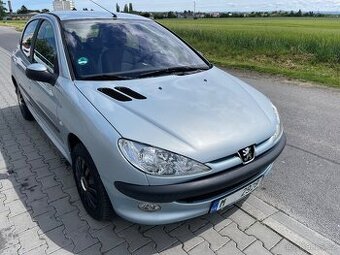 Peugeot 206 1,2i benzin jen 100000km top stav