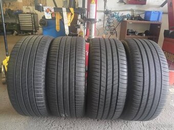 Sada letních pneu 245/40/19.Bridgestone.