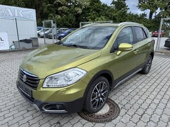 Suzuki SX4 S-Cross, 1.6i 88 kW 4x4 navi. xenony