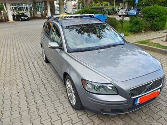 Volvo V 50