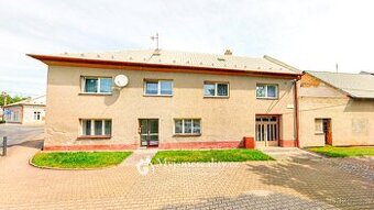 Prodej rodinného domu se dvěmi bytovými jednotkami, 246 m2 -