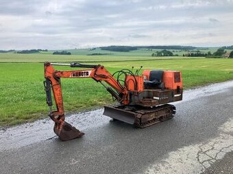 JAPONSKÝ MINIBAGR KUBOTA KH-30 2000KG