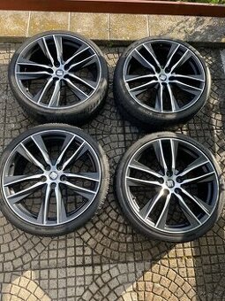 Alu kola 5x112 r19 et50 cupra