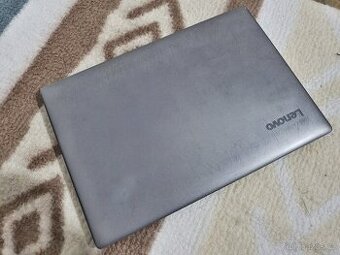Lenovo Idea Pad S130 bez nabíječky.