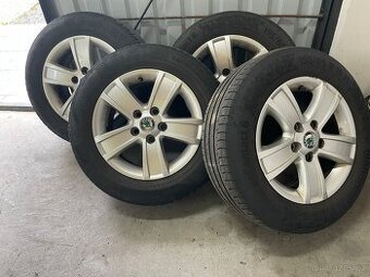 Alu Škoda R15, včetně pneu