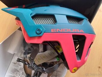 Prilba Endura Singletrack Mips vel. M - L
