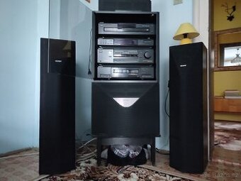 Hudební soustava Sony.