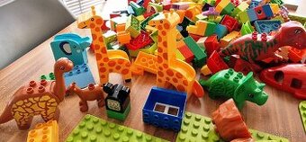 LEGO Duplo mix 3,8 kg – zvířata, dinosauři, podložky