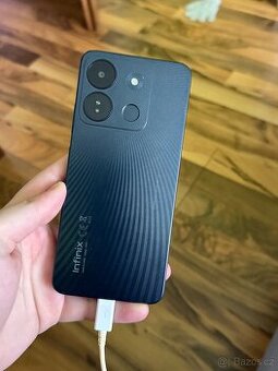 Mobilní telefon Infinix Smart 7 HD