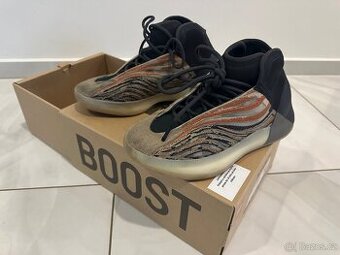 Yeezy Boost velikost 8