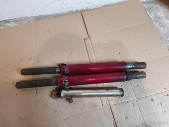 Přední vidlice Jawa kývačka