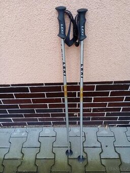 Prodám dětské sjezdové lyžařské hůlky