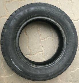 skoda favorit forman pneumatika rezervni kolo dily