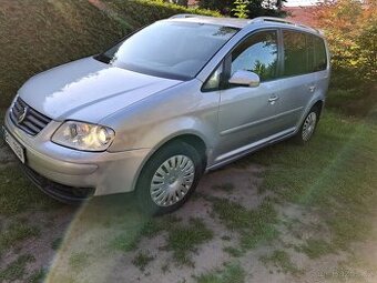 VW Touran 2.0 TDI 103kw Klima