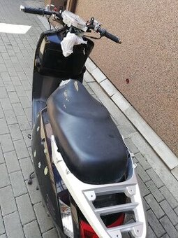 Kymco Like 50 na náhradí díly