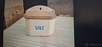 Porcelánová nádoba na sůl