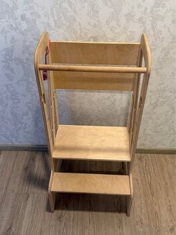 Učící věz Montessori