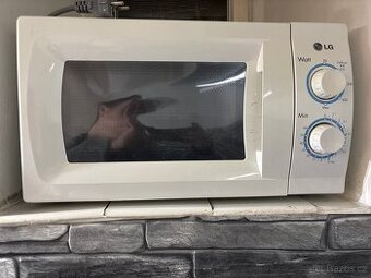 Mikrovlnka lg