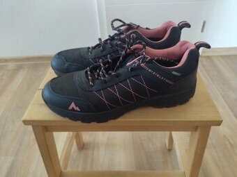 Dámské turistické boty Mc Kinley