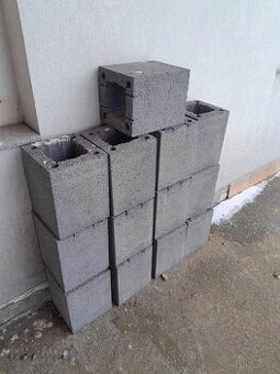 Pilířová tvárnice