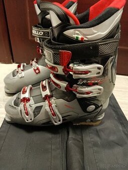 Sjezdové boty/lyžáky Dalbello