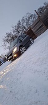 Fiat sedici 1.9 jtd 88kw 4x4, stejné jako Suzuki SX4,  Manua