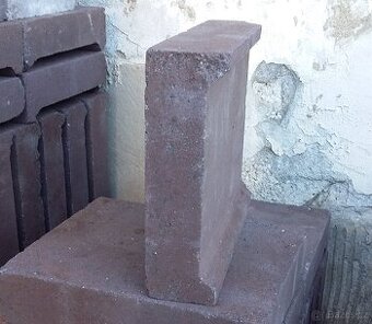 Magnezitové cihly 30 kusů