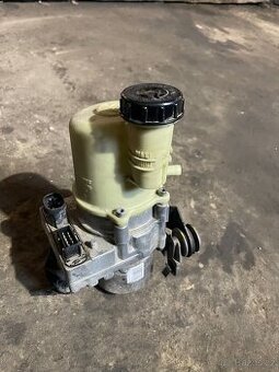 DACIA DUSTER ——-SERVO CERPADLO