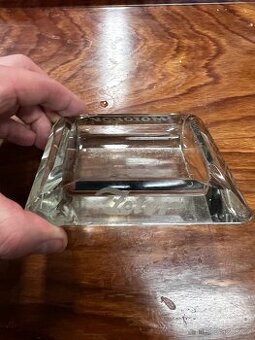 Starý popelník Zetor - Motokov