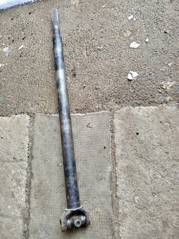 Kříž,pohon přední nápravy