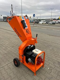 Štěpkovač větví Timberwolf TW 13/75, Honda GX390 max 75mm