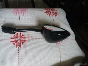 Aprilia zpětné zrcátko