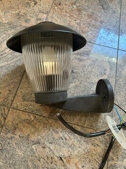 Venkovni nastenne světlo lampa na stěnu