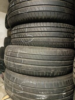 215/65 R17    4x.  letních pneu