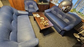 Rozkládací pohovky a křeslo LAMPA JE ZDARMA k tomu