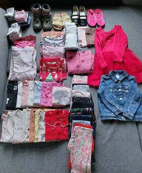 Oblečení pro holčičku (velikost 4-6 let)