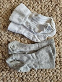 2 páry ponožek pro miminko 2-3m