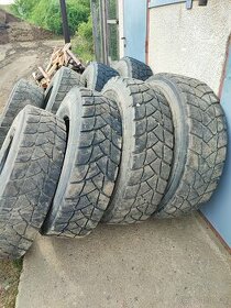 Nákladní pneumatiky