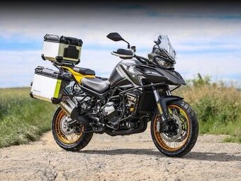 QJ MOTOR SRT 900 SX