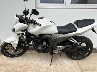 Kawasaki Z750