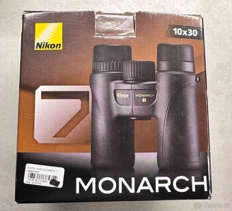 Prodám dalekohled Nikon MONARCH M7 10×30