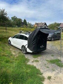 Stan na zadní dveře - Hyundai i30