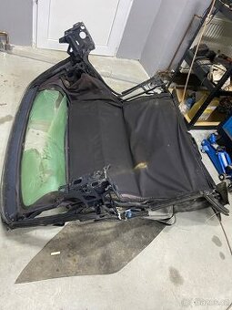 Bmw e36 cabrio střecha