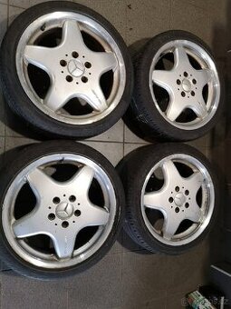 Mercedes A168 AMG alu 17 + letní 205/40/17.