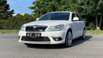 ŠKODA OCTAVIA 2.0TDi RS 125kW DSG 1.MAJITEL