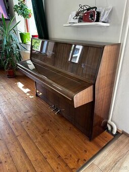 Piano Rösler – výborný stav