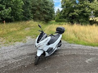 Prodám Honda PCX 125, r.v. 2019