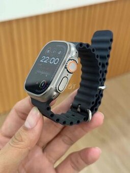 Apple Watch ultra 2 titan