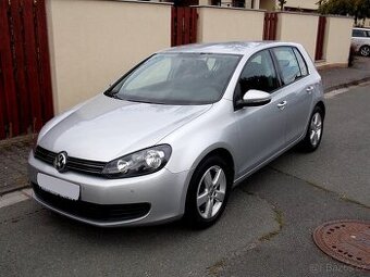 Volkswagen Golf 1,4 TSi 90kW HATCHBACK 143TKM, SERVISKA